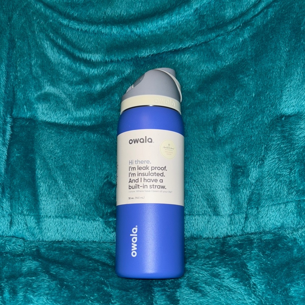 Owala Blue Insulated Water Bottle with Built-in Straw